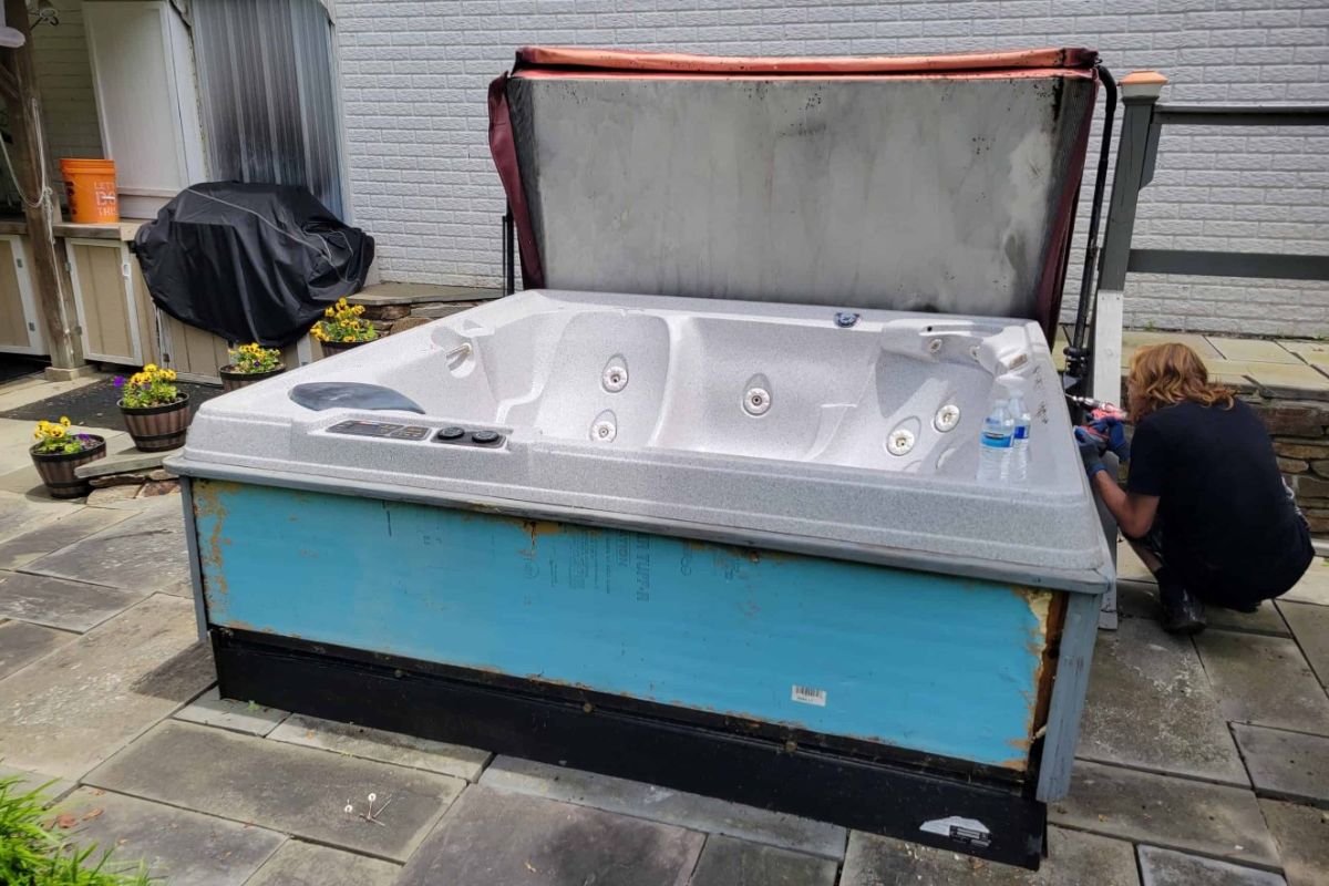 Hot Tub Removal Service In Aloha, OR